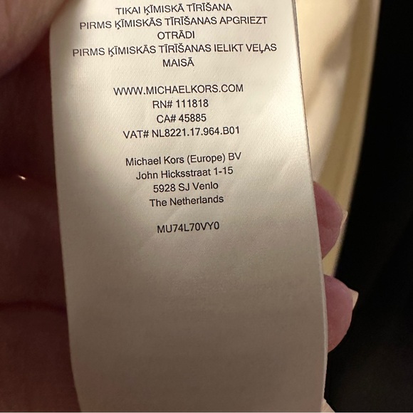 MICHAEL Michael Kors Cream Ruffle Blouse - Picture 5 of 12